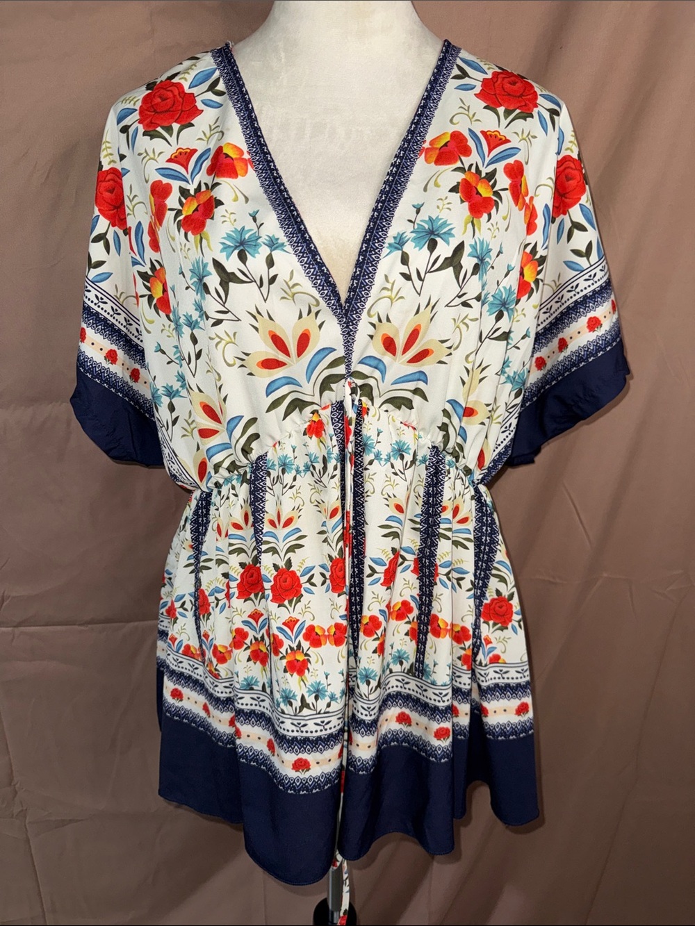 Floral V-Neck Tie-Waist Women’s Top - White with Red & Blue Floral- 2X